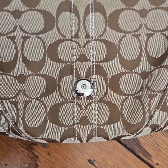 Vintage Y2K Coach Soho Hobo Shoulder Bag - Picture 9 of 16